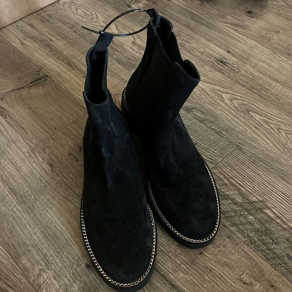 Stuart Weitzman Kolbie Gem Trim Pull-on Chelsea Boots 10B/ Black Suede $650 - Picture 3 of 5